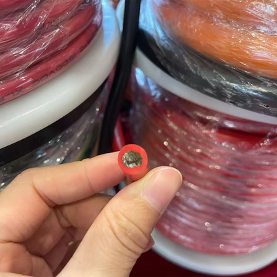 Υψηλής θερμοκρασίας 200C 600V ονομαστική τάση Super Soft Silicone καλώδιο μπαταρίας για συστήματα αποθήκευσης ενέργειας